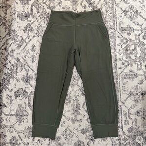 Lululemon cropped align joggers
